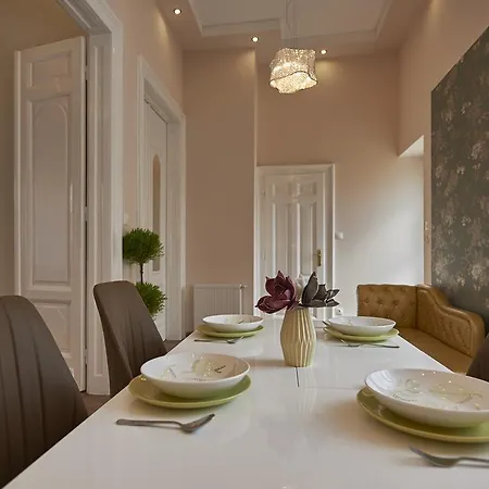 Falk Miksa * Budapest