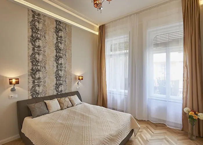 Apartament Falk Miksa *